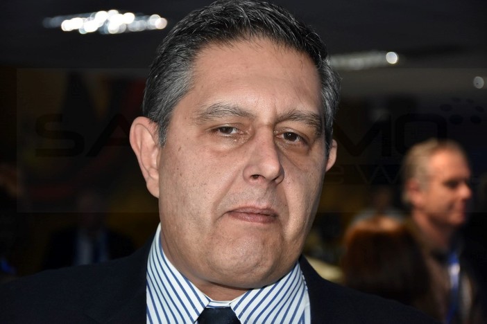 Coronavirus: da Regione Liguria parte una raccolta fondi a favore di medici e infermieri Coronavirus: da Regione Liguria parte una raccolta fondi a favore di medici e infermieri