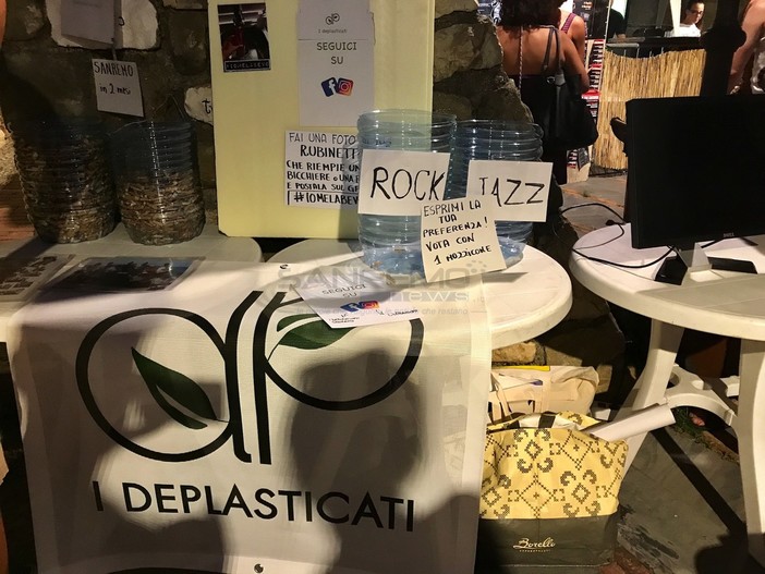 Lo stand dei Deplasticati a Rock in the Casbah Lo stand dei Deplasticati a Rock in the Casbah