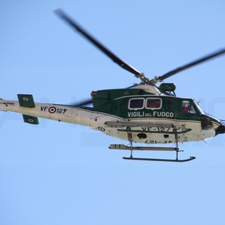 Pigna: malore in auto per una guardia giurata e scontro con un bus, mobilitazione di soccorsi ed elicottero in arrivo Pigna: malore in auto per una guardia giurata e scontro con un bus, mobilitazione di soccorsi ed elicottero in arrivo