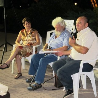Marina degli Aregai: lunedì prossimo appuntamento dedicato a Don Gallo, ieri sera grande successo per Beretta e Libereso