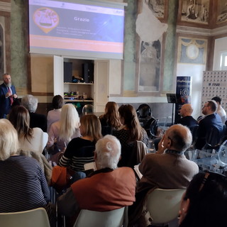 Confartigianato salute presenta 'Medtalks: la spalla dolorosa, cosa possiamo fare?' Confartigianato salute presenta 'Medtalks: la spalla dolorosa, cosa possiamo fare?'