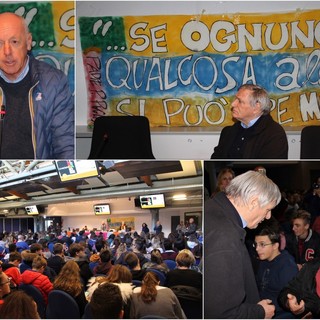 Le immagini dell'incontro al Palafiori