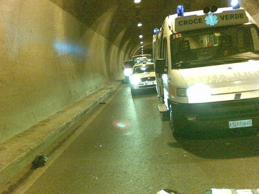 Airole: meno grave del previsto l'incidente sulla SS20 Airole: meno grave del previsto l'incidente sulla SS20