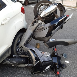 Sanremo: individuato grazie alle telecamere il responsabile dell'incidente di ieri all'incrocio via Roma-corso Mombello Sanremo: individuato grazie alle telecamere il responsabile dell'incidente di ieri all'incrocio via Roma-corso Mombello