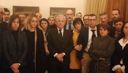Imperia: rinuncia di Gabrielli alla cittadinanza onoraria, Scajola furioso con la minoranza "Una bruttisima pagina per la città" Imperia: rinuncia di Gabrielli alla cittadinanza onoraria, Scajola furioso con la minoranza "Una bruttisima pagina per la città"
