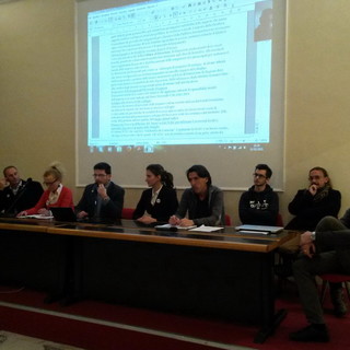 Imperia: al Polivalente incontro con la candidata alla presidenza della Regione Liguria per il MoVimento 5 Stelle Alice Salvatore Imperia: al Polivalente incontro con la candidata alla presidenza della Regione Liguria per il MoVimento 5 Stelle Alice Salvatore