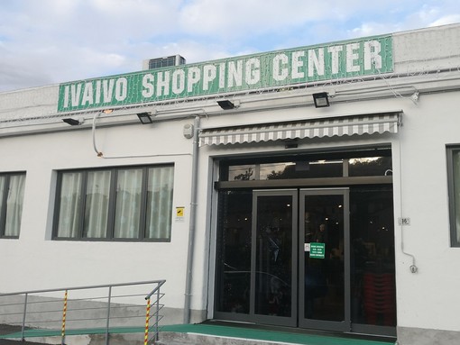 Centinaia di articoli di ogni genere per la festa più attesa dell'anno: ecco il Natale di Ivaivo Shopping Center Centinaia di articoli di ogni genere per la festa più attesa dell'anno: ecco il Natale di Ivaivo Shopping Center