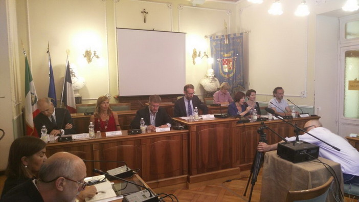 Imperia: tavola rotonda italo-francese su riqualificazione di Villa Ormond, Parco Novaro e Villa Grock Imperia: tavola rotonda italo-francese su riqualificazione di Villa Ormond, Parco Novaro e Villa Grock