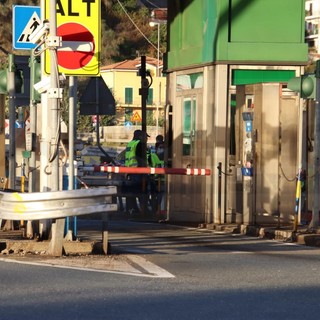 Migrante travolto sull'A10, l'appello della e Filt Cgil Imperia: "Si ponga fine a questo traffico di morte"