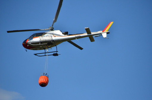 Civezza: spento nel tardo pomeriggio l'incendio di Santa Brigida, nessun pericolo per le case