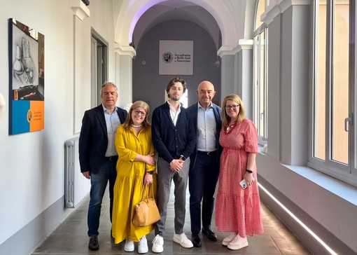 Elezioni Amministrative: visita di Mager e Sanremo al Centro all'Accademia di Belle Arti Elezioni Amministrative: visita di Mager e Sanremo al Centro all'Accademia di Belle Arti