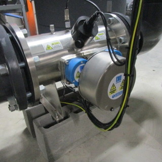 Alla piscina di Arma di Taggia i raggi ultravioletti mandano k.o. microrganismi e virus per la massima sicurezza dei clienti