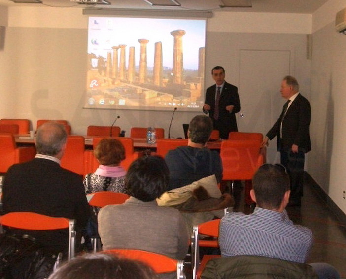 Ad Imperia Poste Italiane incontra gli Amministratori dei Comuni: presentata l'offerta di Poste Tributi