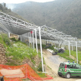 Camporosso: impianto fotovoltaico al posto del 'pergolato', sequestro della Corpo Forestale