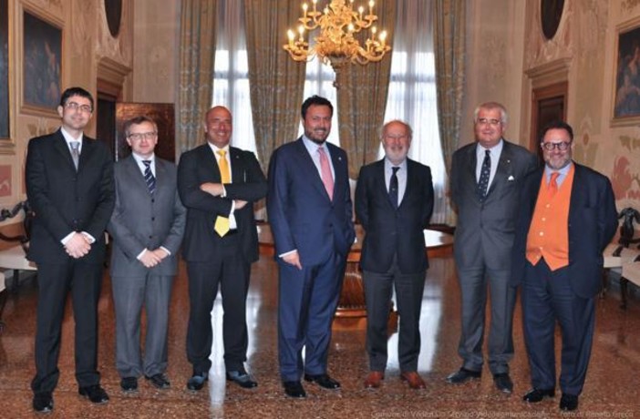 Dopo l'incontro di ieri a Venezia più vicina la privatizzazione del Casinò di Sanremo