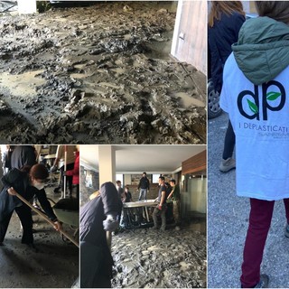 Anche I Deplasticati al lavoro nel fango di Badalucco per aiutare chi ha bisogno (Foto) Anche I Deplasticati al lavoro nel fango di Badalucco per aiutare chi ha bisogno (Foto)