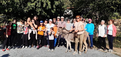 Cervo: grande successo per la 'scampagnata' degli 'Incontri di Primavera' della 'Communitas Diani' Cervo: grande successo per la 'scampagnata' degli 'Incontri di Primavera' della 'Communitas Diani'