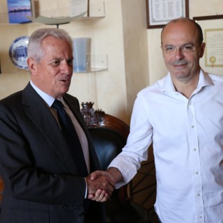 Imperia: primo 'giorno di scuola' per il neo Sindaco Scajola "Da oggi al lavoro per il rilancio della città" (Foto e Video)