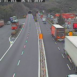 Incidente sulla A10 tra Imperia e Taggia rallentamenti e code in entrambe le direzioni