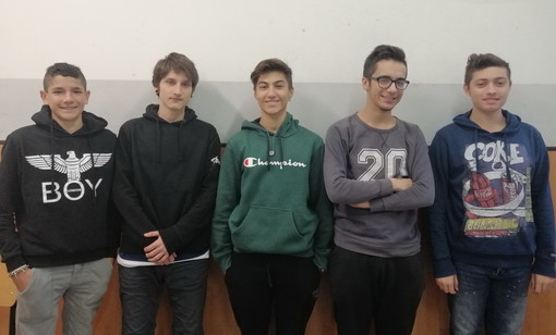 Unitre di Sanremo: nuova collaborazione con l'Istituto scolastico 'Colombo' per i lunedì in Biblioteca (Foto) Unitre di Sanremo: nuova collaborazione con l'Istituto scolastico 'Colombo' per i lunedì in Biblioteca (Foto)