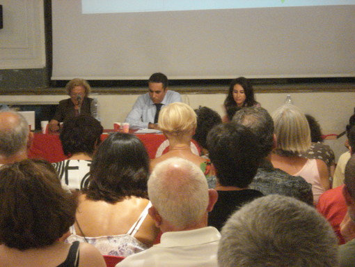 Sanremo: ieri sera l'incontro dibattito che ha dato il via alla 'Festa dei Popoli'