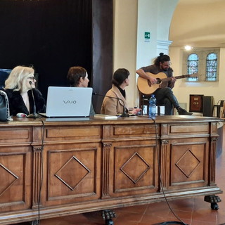 Bordighera: incontro con l’autore ‘Il Montale osa e rimembra il libro”, Pascoli maledetto di Francesca Irene Sensini