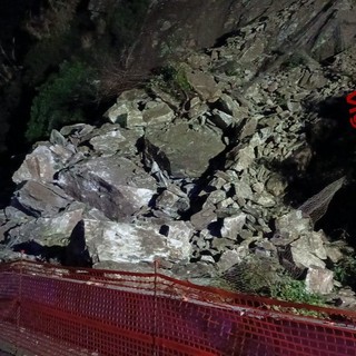 Ggrossa frana sull’Aurelia in provincia di Genova: viabilità interrotta nella zona di Arenzano e deviazione sulla A10