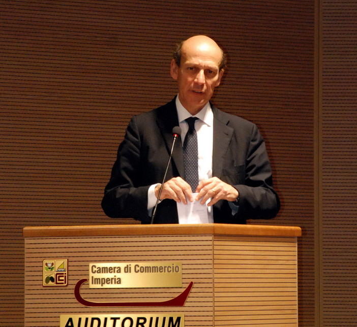 Imperia: incontro su economia e legalità, l'intervento del Presidente siciliano Ivan Lo Bello Imperia: incontro su economia e legalità, l'intervento del Presidente siciliano Ivan Lo Bello