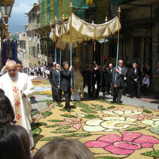 Torna domenica prossima per la ricorrenza del ‘Corpus Domini’ l’infiorata ad Imperia