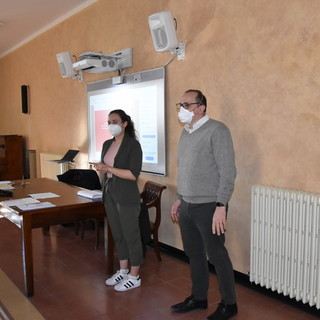 Sanremo: in provincia 10/15 casi l'anno di Hiv, oggi il Dottor Cenderello con gli studenti per parlarne (Foto e Video)