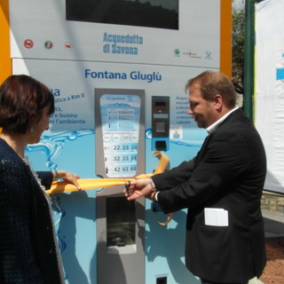 Dolceacqua: a 2 settimane dall'inaugurazione della 'Fontana' ecco i primi 'numeri'