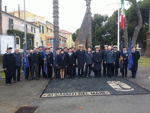 Diano Marina: presso la chiesetta dell'Annunziata, celebrata oggi Santa Barbara, patrona dei marinai Diano Marina: presso la chiesetta dell'Annunziata, celebrata oggi Santa Barbara, patrona dei marinai