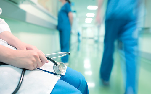 Sanità: domani la prova pratica del concorso per 274 posti a tempo indeterminato di Oss, 2.600 i candidati Sanità: domani la prova pratica del concorso per 274 posti a tempo indeterminato di Oss, 2.600 i candidati