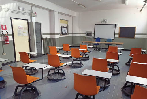 Uscire dalla pandemia senza perdere la strada: all'Istituto Marconi sono ricominciate le lezioni Uscire dalla pandemia senza perdere la strada: all'Istituto Marconi sono ricominciate le lezioni