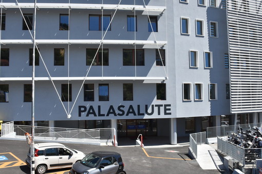 Sanremo, approvato all’unanimità in consiglio l’ordine del giorno per migliorare i collegamenti con il Palasalute