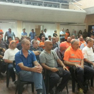 Diano Marina: terminata la riunione in comune per la TraDeCo, i lavoratori "Altri due giorni di sciopero"