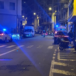 Sanremo: 23enne accoltellato dalla fidanzata di 20 in via Martiri, scatta la denuncia per tentato omicidio