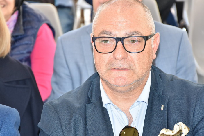 Vallecrosia al Mare: accuse durante i consigli e sui social, il sindaco querelerà per diffamazione