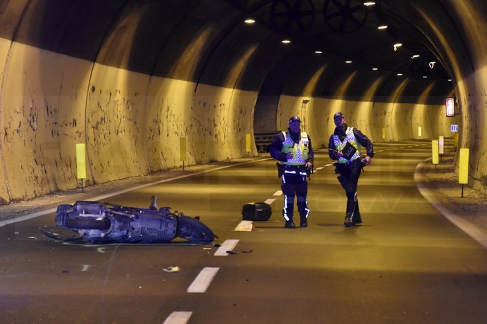 Le immagini dal luogo dell'incidente Le immagini dal luogo dell'incidente