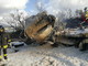 Camion si scontra contro un'auto e prende fuoco: chiuso il tratto sulla A10 tra Varazze e Arenzano (Foto) Camion si scontra contro un'auto e prende fuoco: chiuso il tratto sulla A10 tra Varazze e Arenzano (Foto)
