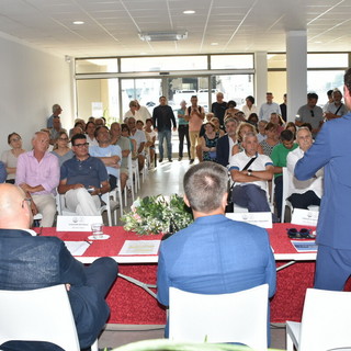 Edilizia e infrastrutture, Biasi: "Grande partecipazione all'incontro con il vice ministro Rixi a Ventimiglia" Edilizia e infrastrutture, Biasi: "Grande partecipazione all'incontro con il vice ministro Rixi a Ventimiglia"