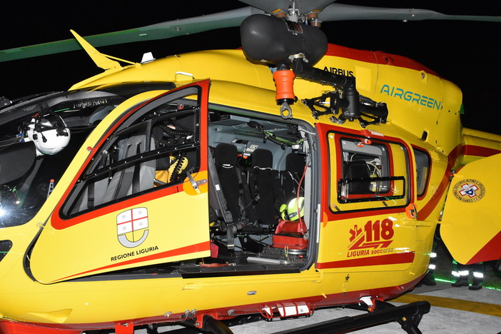 Perinaldo: cadono con la moto sulla Provinciale 59, un ferito a Sanremo e l'altro al Santa Corona Perinaldo: cadono con la moto sulla Provinciale 59, un ferito a Sanremo e l'altro al Santa Corona