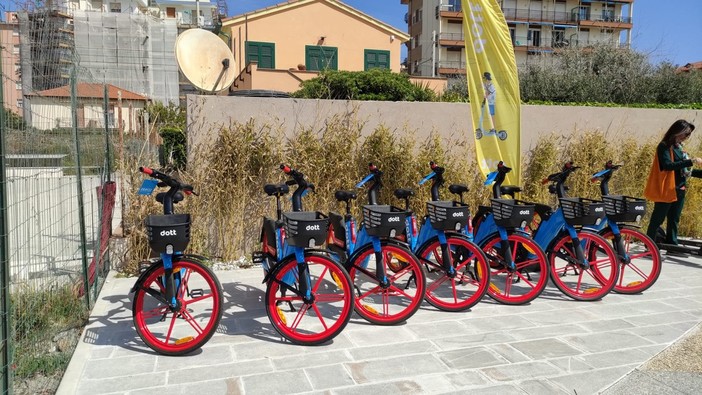 Vallecrosia: l'azienda aggiudicataria rinuncia al servizio di sharing per i monopattini, il Comune dovrà trovarne un'altra