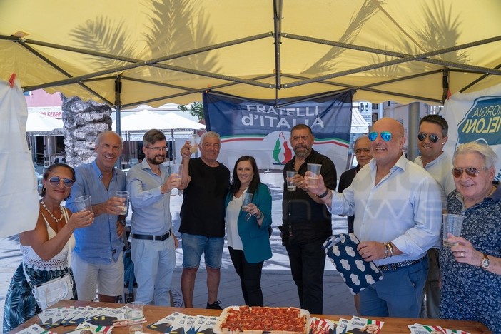 'L'Italia vincente' di Fratelli d'Italia, l'immigrazione è 'il tema' in provincia di Imperia: "Azzerare le partenze"