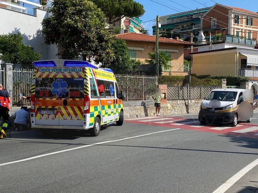 Sanremo: donna investita sulle strisce pedonali sull'Aurelia poco dopo Pian di Poma (Foto)
