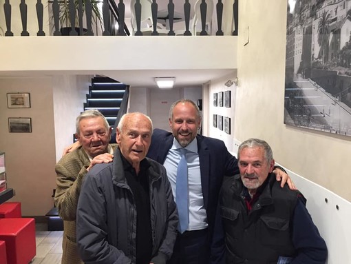 Elezioni Amministrative Sanremo: ieri incontro con Paolo Ciarlo e Mihaela Hutupasu (Lega) Elezioni Amministrative Sanremo: ieri incontro con Paolo Ciarlo e Mihaela Hutupasu (Lega)