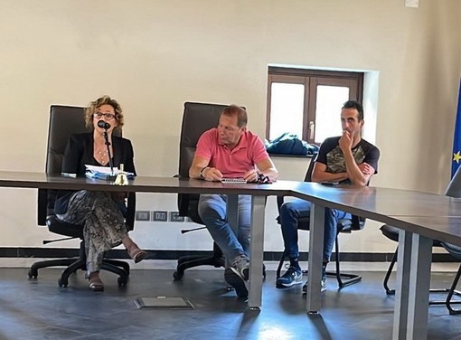 Sanità nell'entroterra: i sindaci delle valli chiedono il servizio di 'Infermiere di prossimità' (e non solo) Sanità nell'entroterra: i sindaci delle valli chiedono il servizio di 'Infermiere di prossimità' (e non solo)