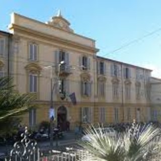 Sanremo: "Scuola aperta" all'Istituto tecnico turistico e socio-sanitario