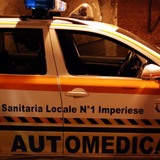 Sanremo: accusa un malore in via Martiri, 16enne defibrillato e poi portato in ospedale dove muore poco dopo