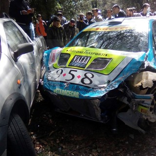 Rally di Sanremo: durante lo 'shakedown' incidente per il cuneese Michele Tassone, lui è illeso ma la gara è in forse